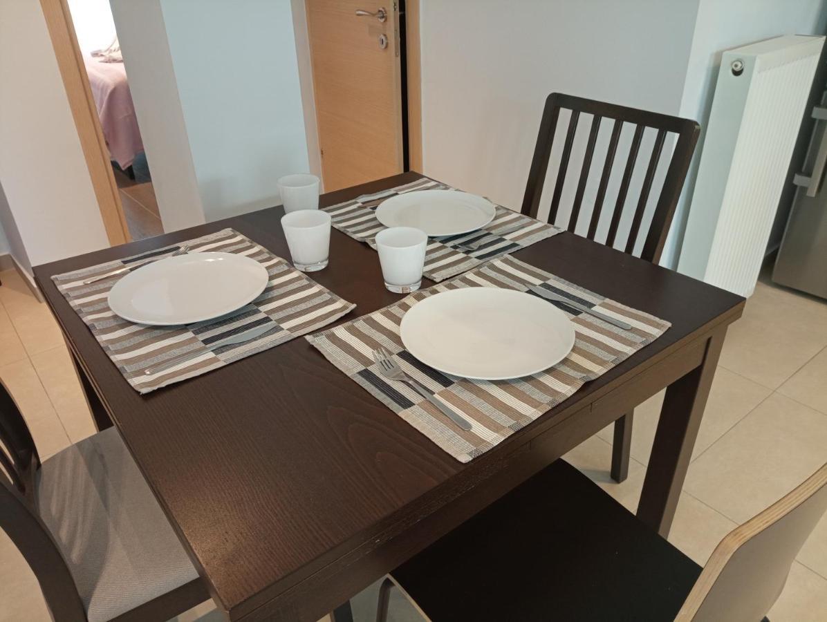 Kalamaria Brand New 1 Bedroom Apartment テッサロニキ エクステリア 写真